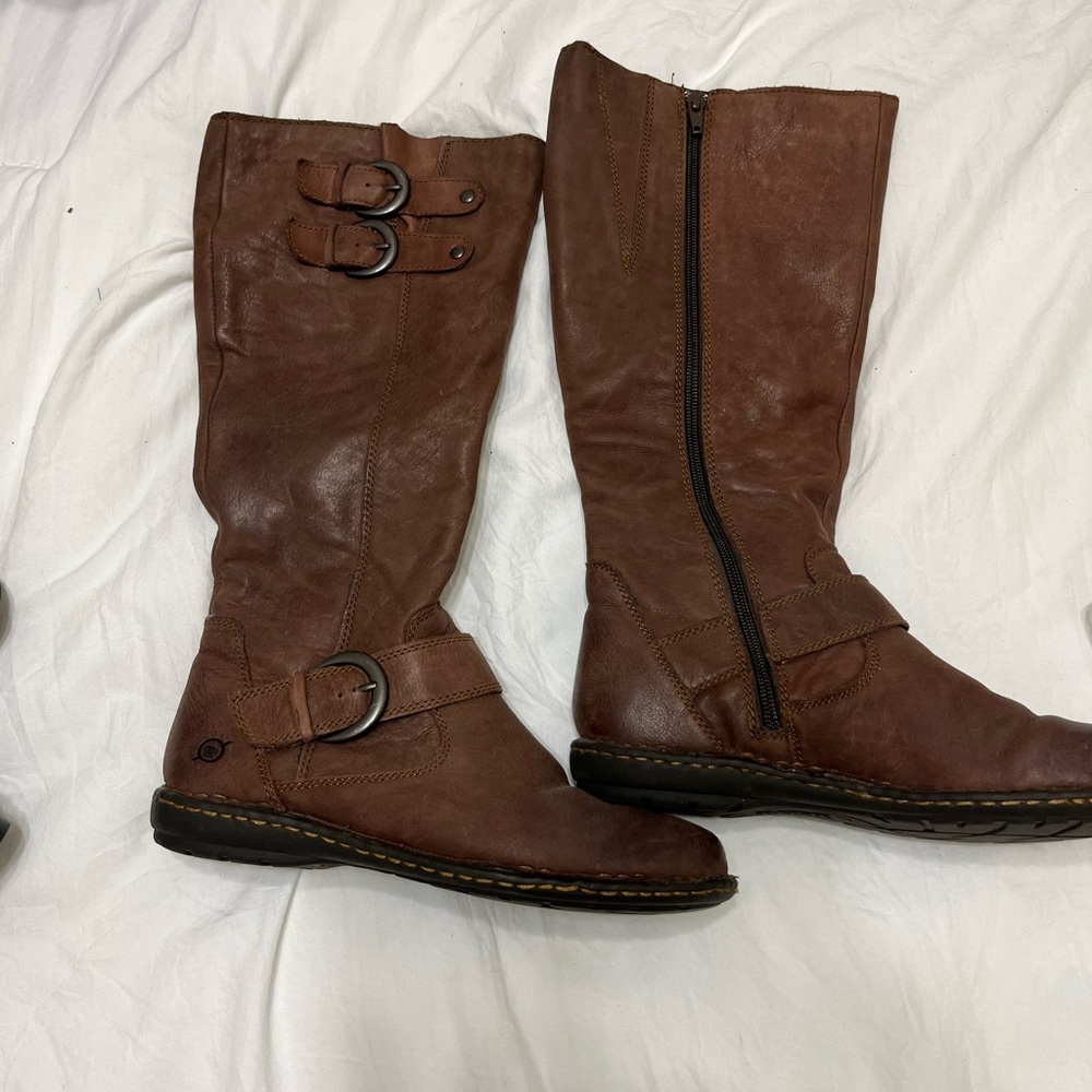 BROWN under the knee winter boots!!!